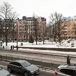 Cozy 1br W Balcony Next To Tram Stop * Helsinki