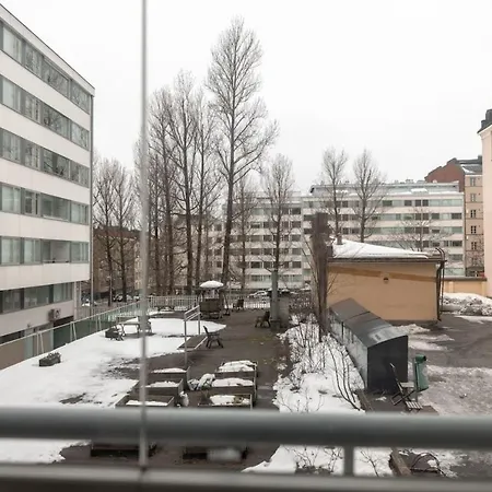 Cozy 1br W Balcony Next To Tram Stop Helsinky